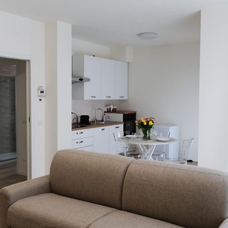 Comforthome Fiera Cornaredo Exteriör bild