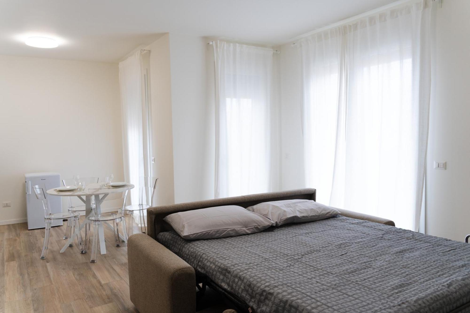 Comforthome Fiera Cornaredo Exteriör bild