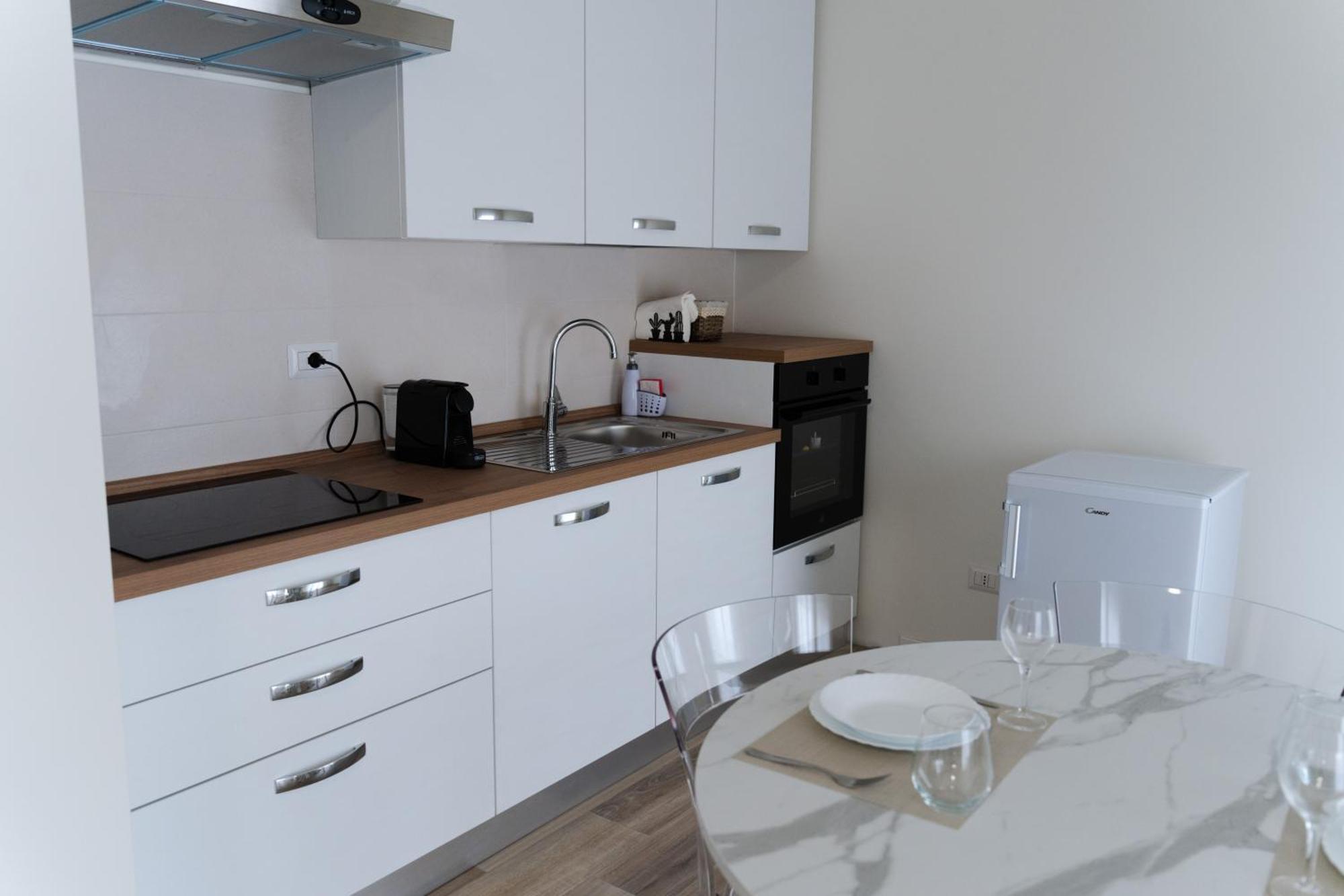 Comforthome Fiera Cornaredo Exteriör bild